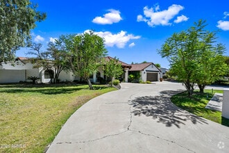 Building Photo - 5541 E Crocus Dr