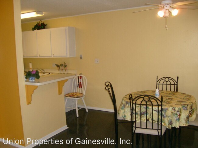 Foto del edificio - 1 br, 1 bath House - 1700 SW 16th Court, U...