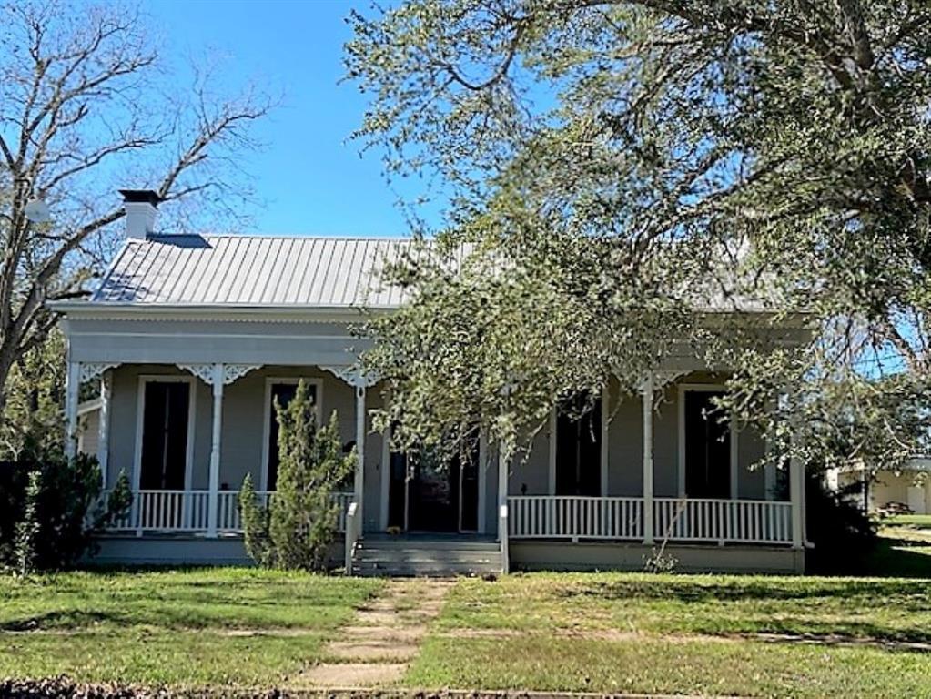 502 S College St, Weimar, TX 78962 House Rental in Weimar, TX
