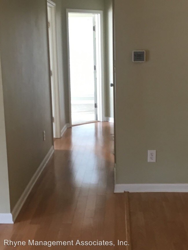 Foto del edificio - 2308 Myron Dr