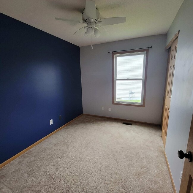 Building Photo - 1492 N Wild Turkey Dr