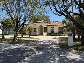 Building Photo - 9444 SW 78th St