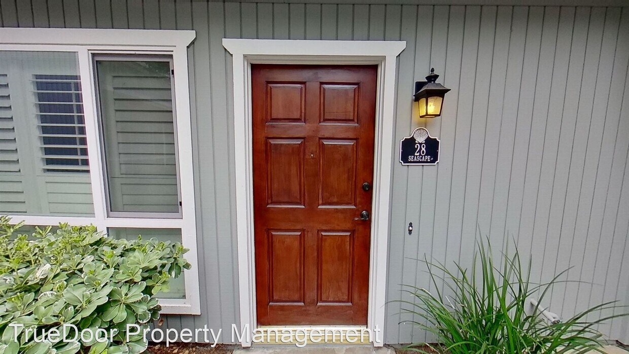 Primary Photo - 2 br, 1.5 bath House - 28 Seascape Dr
