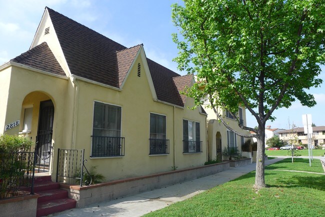Building Photo - 122 N Huntington Dr