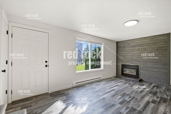 Building Photo - 4207 N Abbey Rd