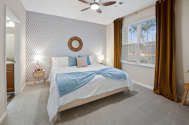 Foto del edificio - 594 Summerlake Cir