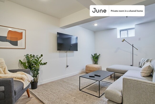 Foto del edificio - Room in Shared 3.0 bed/3 bath home