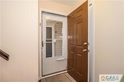 Foto del edificio - 59 Inverness Dr