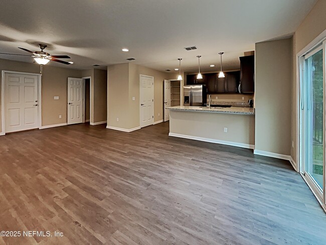 Foto del edificio - 4608 Buxton St