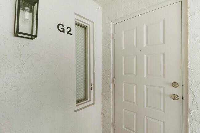 Foto del edificio - 2703 SW Matheson Ave