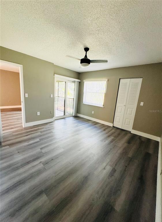 Foto del edificio - 106 Meadow Ln