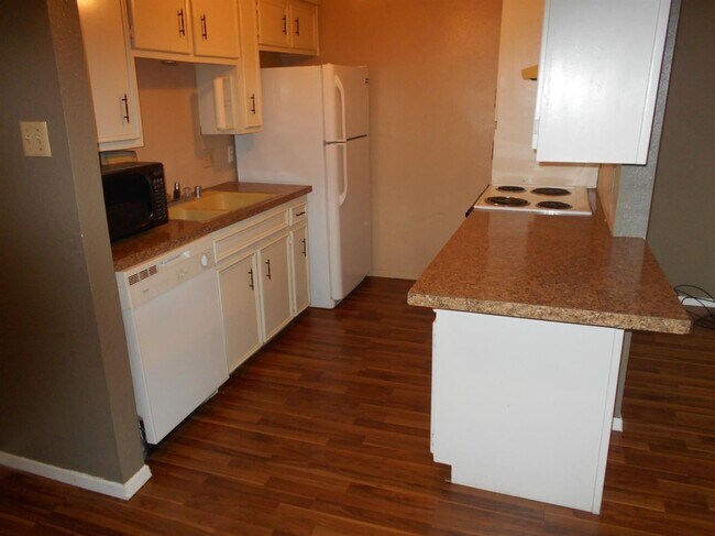 Building Photo - 7801 Avenue X