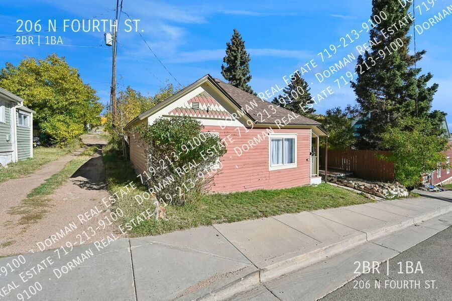 Primary Photo - 206 N 4th St