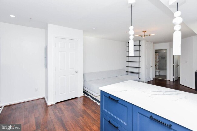 Photo - 1386 Bryant St NE Apartment