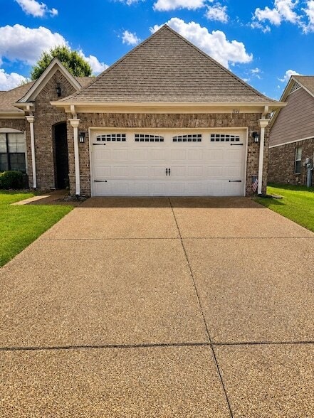 Foto del edificio - 1398 Sawmill Creek Ln
