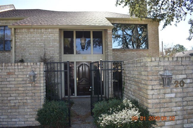 Building Photo - 15600 Barkers Landing Rd