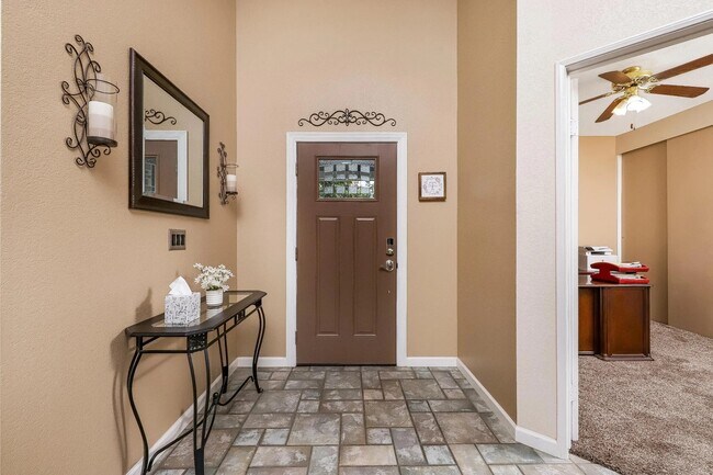 Building Photo - 44250 Sawgrass Ln