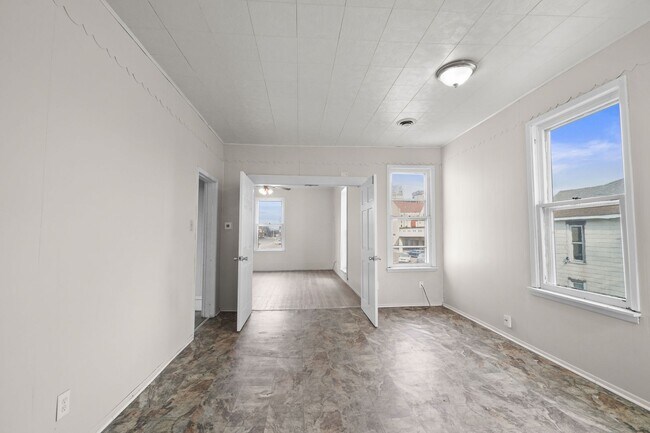 Foto del edificio - 131 W 13th St