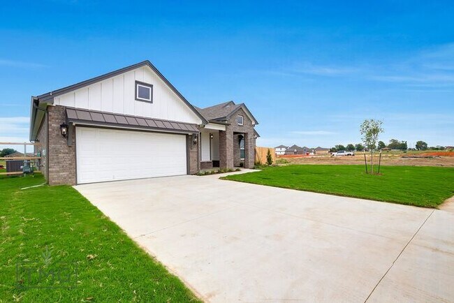 Foto del edificio - Owasso Dream Home! New Construction! Encla...