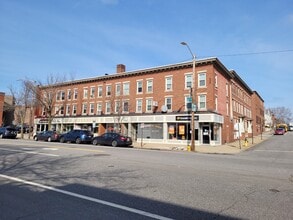 Building Photo - 1297 Elm St