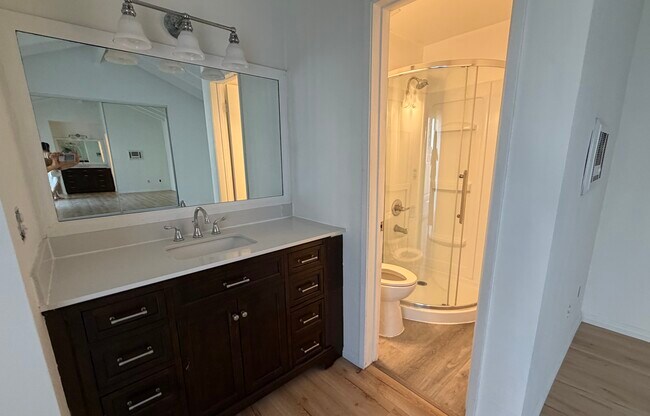 Foto del edificio - 1921 Harriman Ln