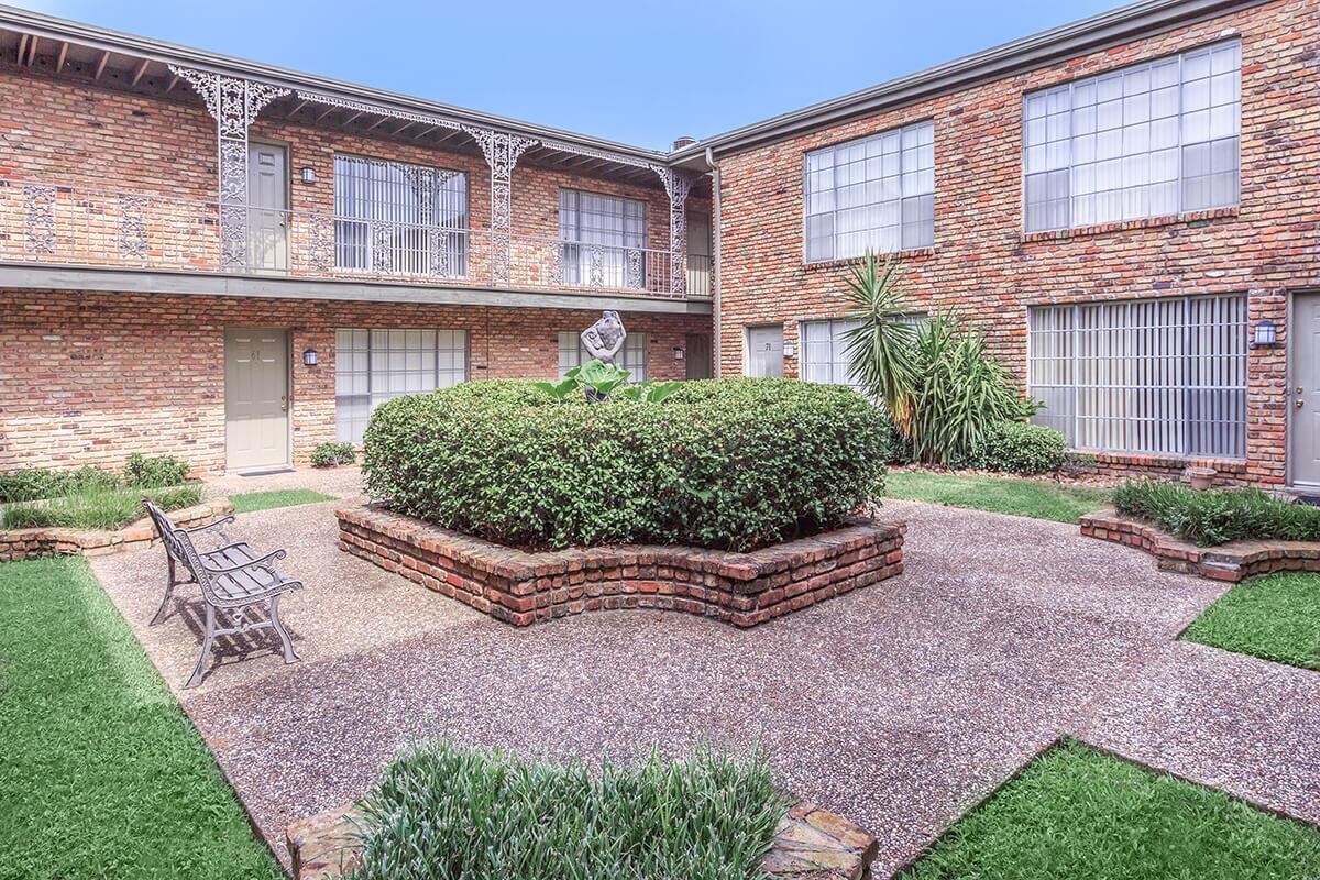 Fountains at Tanglewood Apartments in Houston, TX