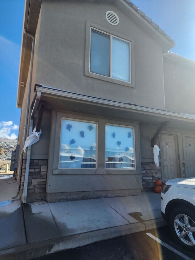 Foto principal - Charming Townhome