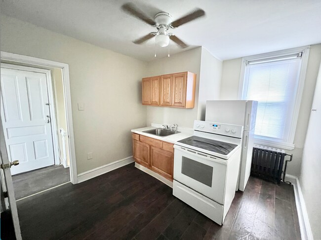 Foto del edificio - 2844 W Lehigh Ave