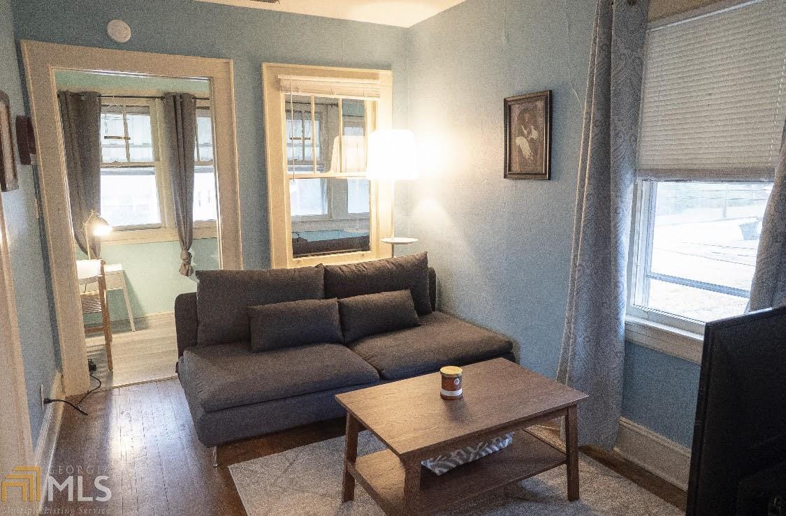 Foto principal - 3409 Hamilton Ave