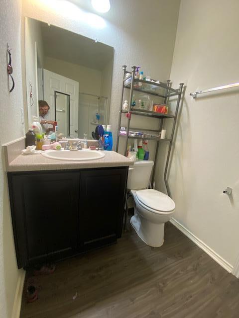 Foto del edificio - 5709 Levenwood Ln