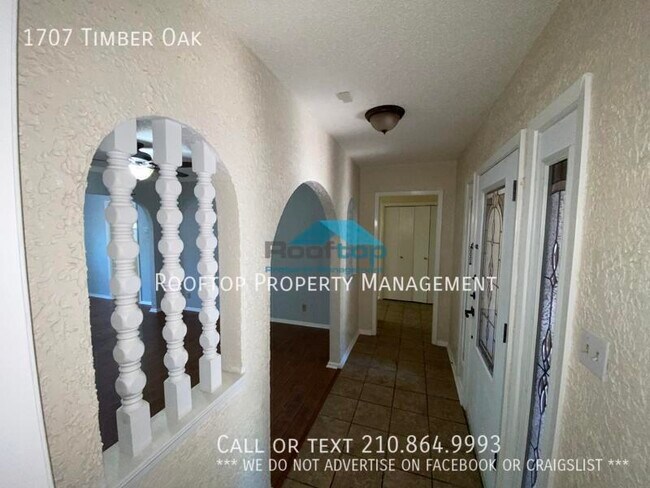 Foto del edificio - 1707 Timber Oak St