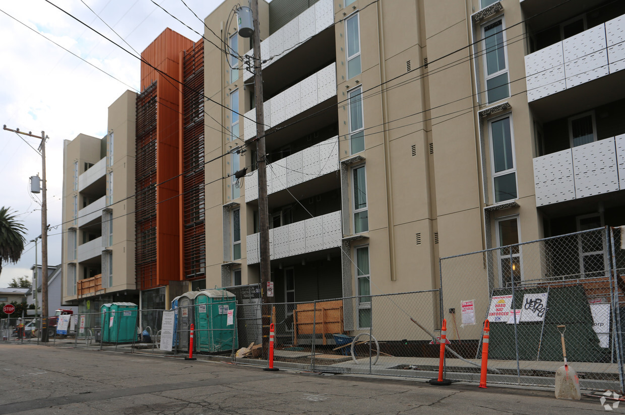 Building Photo - Lakeside Senior Apartments