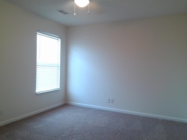 Building Photo - 105 Trail Ridge Way