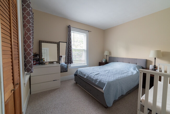 Bedroom 1 - 21 Granville Ave