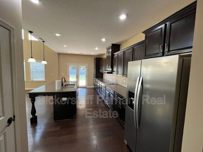Building Photo - 4580 Ivy Wood Dr
