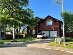 Building Photo - 2934 Sussex Gardens Ln