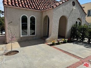 Building Photo - 1536 N Commonwealth Ave