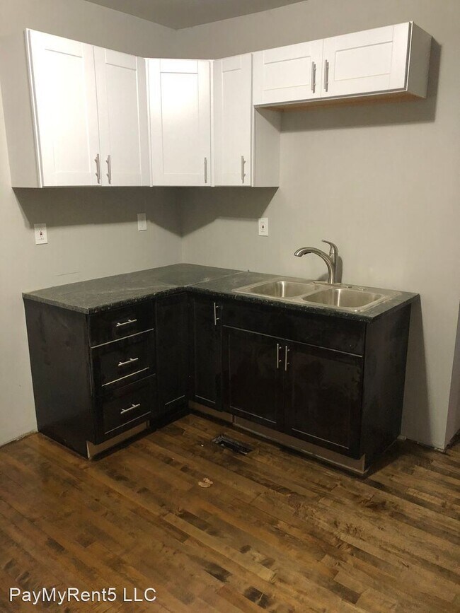 Foto del edificio - 3 br, 1 bath House - 5568 N 38th St