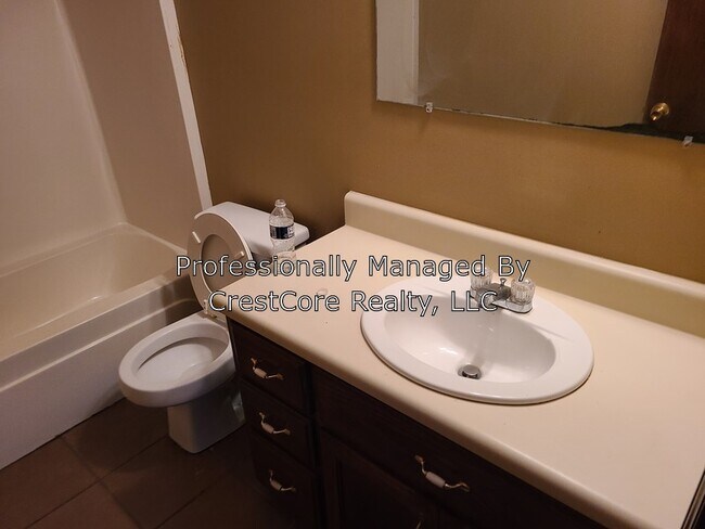 Foto del edificio - 3837 Black Forest Dr