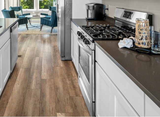 Building Photo - 786 Ore St