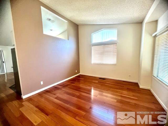 Foto del edificio - 7516 Devonshire Ln