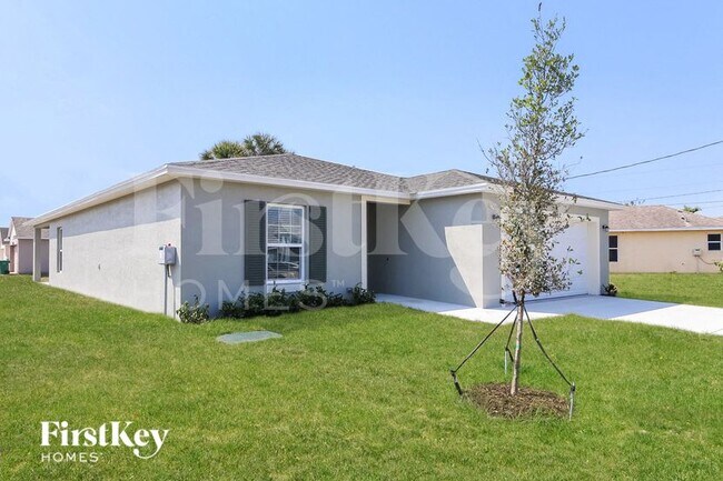 Foto del edificio - 1992 SW Sunglow St