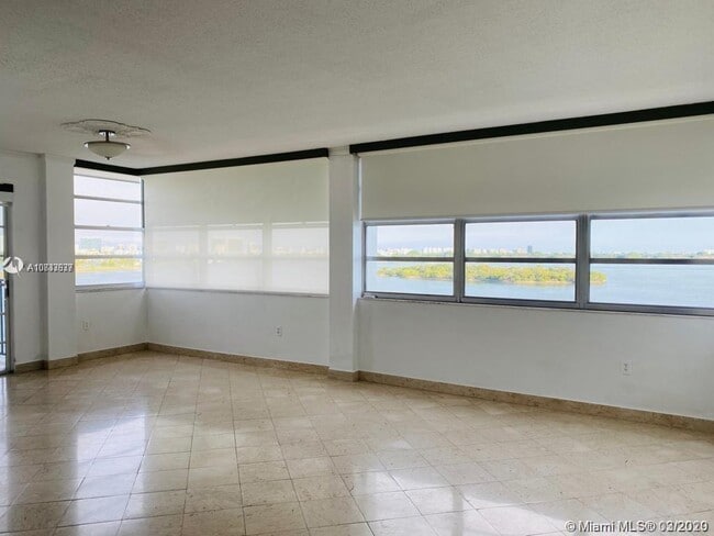 Building Photo - 11930 N Bayshore Dr  803 North Miami Fl 33181