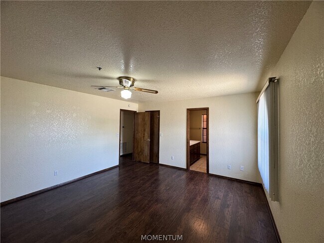 Foto del edificio - 2610 Sierra Ln