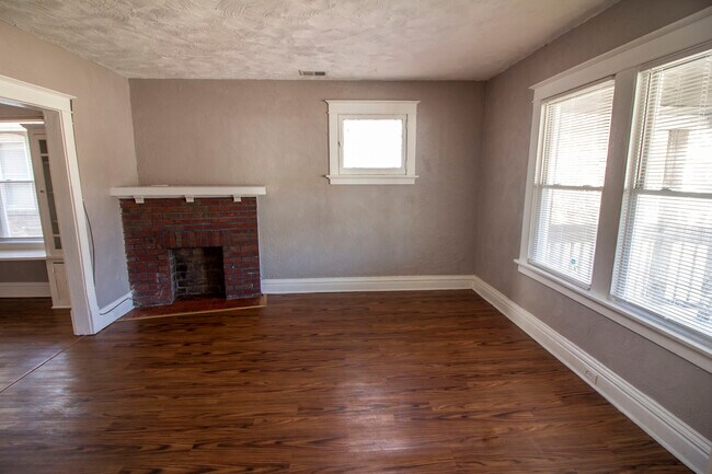 Building Photo - 6700 Bartmer Ave