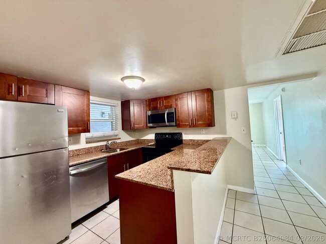 Foto del edificio - 700 SW 81st Ave