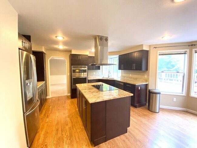 Building Photo - Cimarron Home