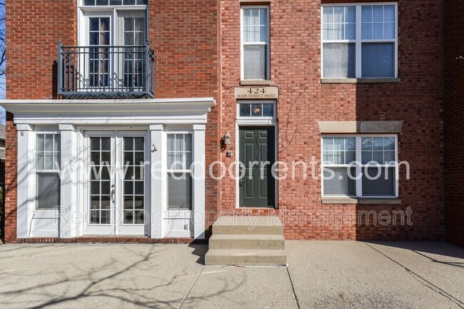 Foto del edificio - 424 W. Main St Apt 4A