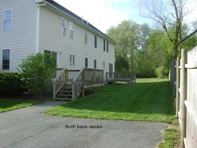 Back - 9 Mill St