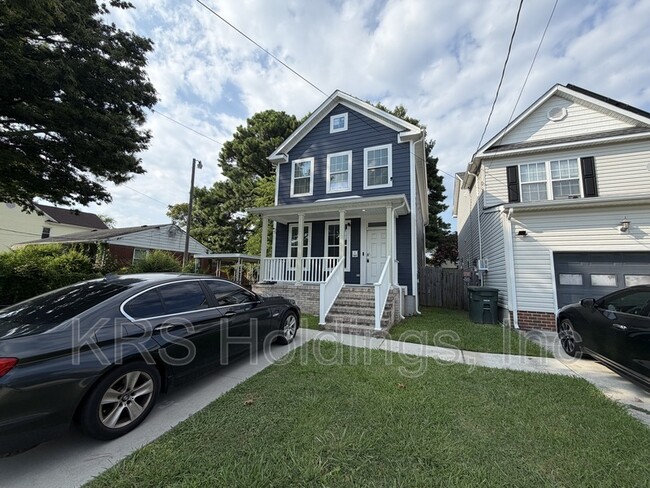 Photo - 1010 Joyce Street House